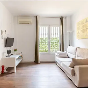 https://perla-lagunillas-malaga.es-andalucia.com